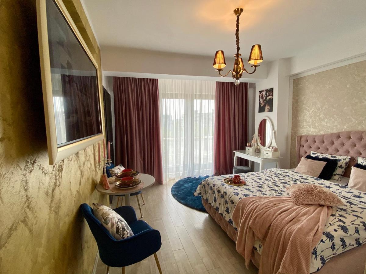Bucharest Mall Studio Kültér fotó